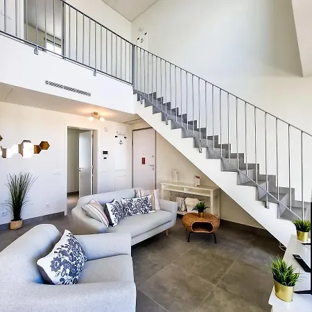 Flh Duplex With Terrace & Pool Appartement